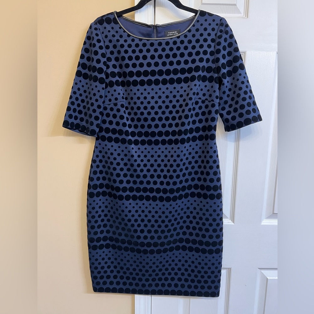 Tahari Navy and Black Dot Midi Dress, excellent condition size 10